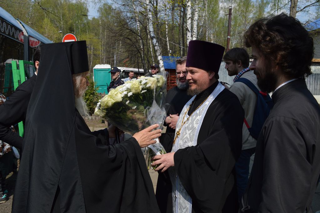 Подробнее о статье Освящение приставного престола