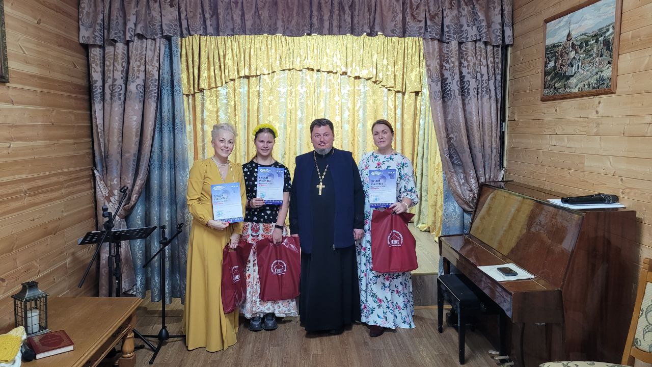 Подробнее о статье «Молодёжь Первозванная» делится своим творчеством